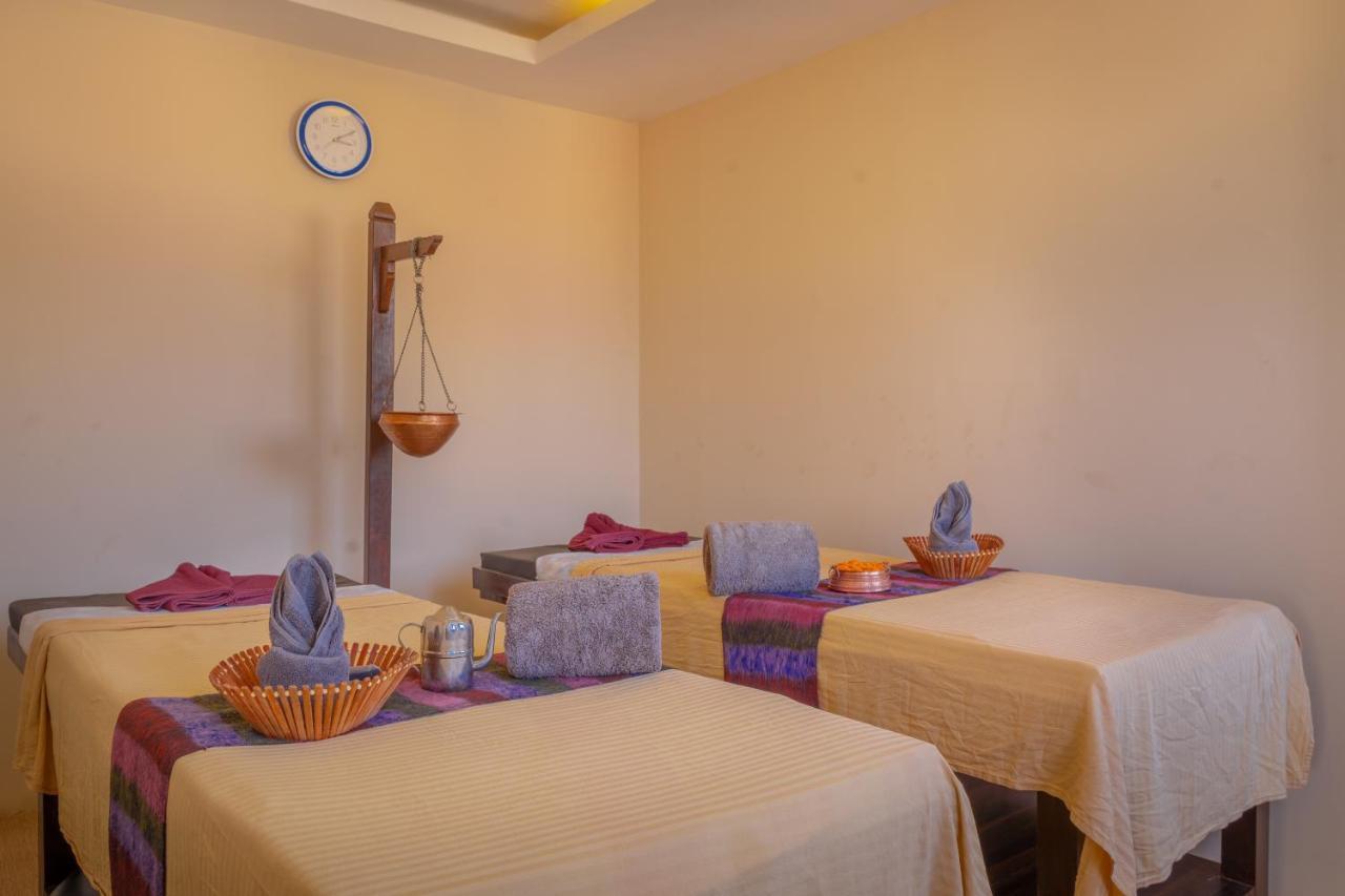 Hotel Tradition & Spa Katmandou Extérieur photo