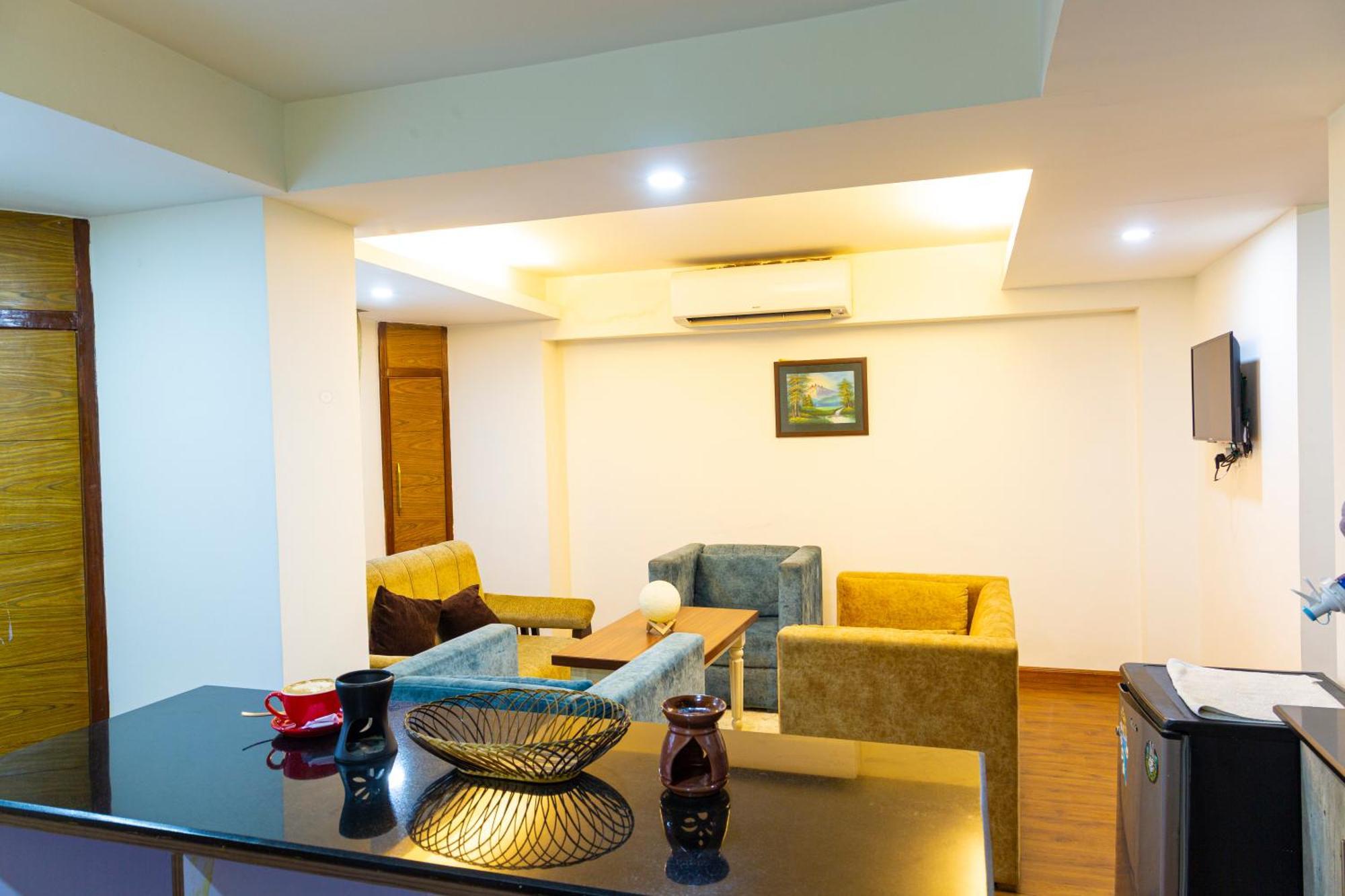 Hotel Tradition & Spa Katmandou Extérieur photo